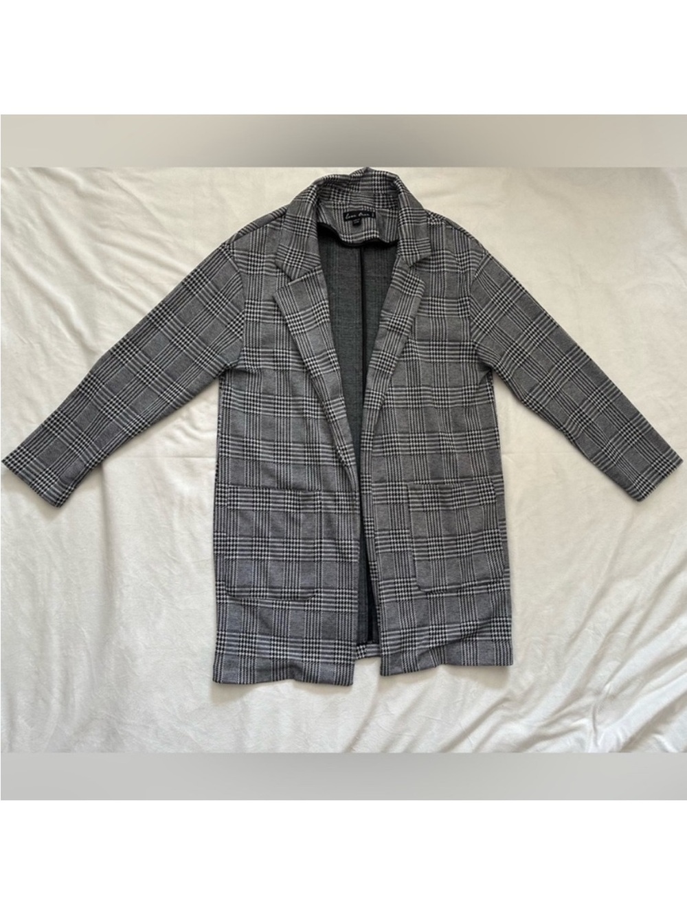 Like New! Love Tree Plaid Jacket, size small